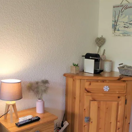 Apartment Vars Les Claux, Balcon, Parking, 200m Des Pistes - Fr-1-330b-197 Vars (Hautes-Alpes)